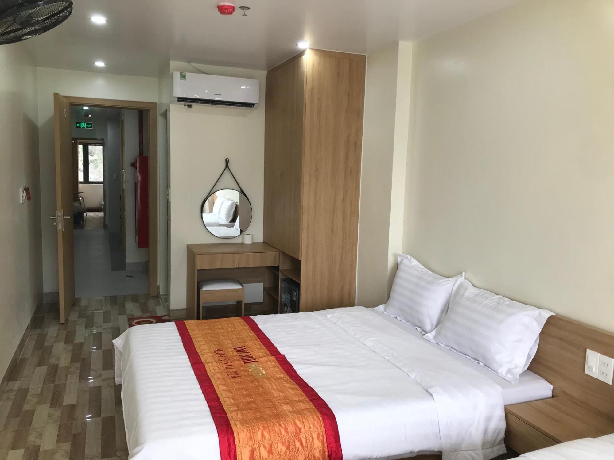 Sea Balcony Hotel Dong Khe Sau Exterior photo