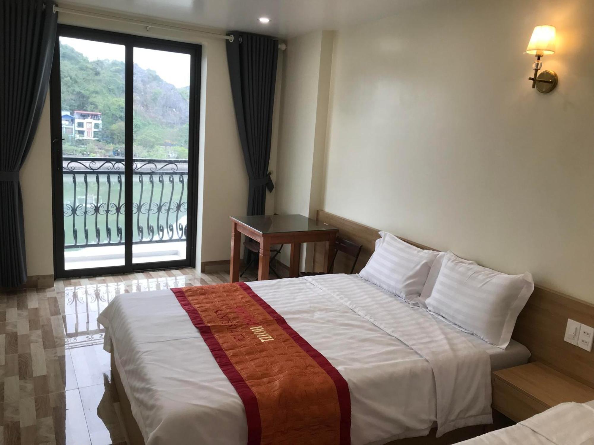 Sea Balcony Hotel Dong Khe Sau Exterior photo