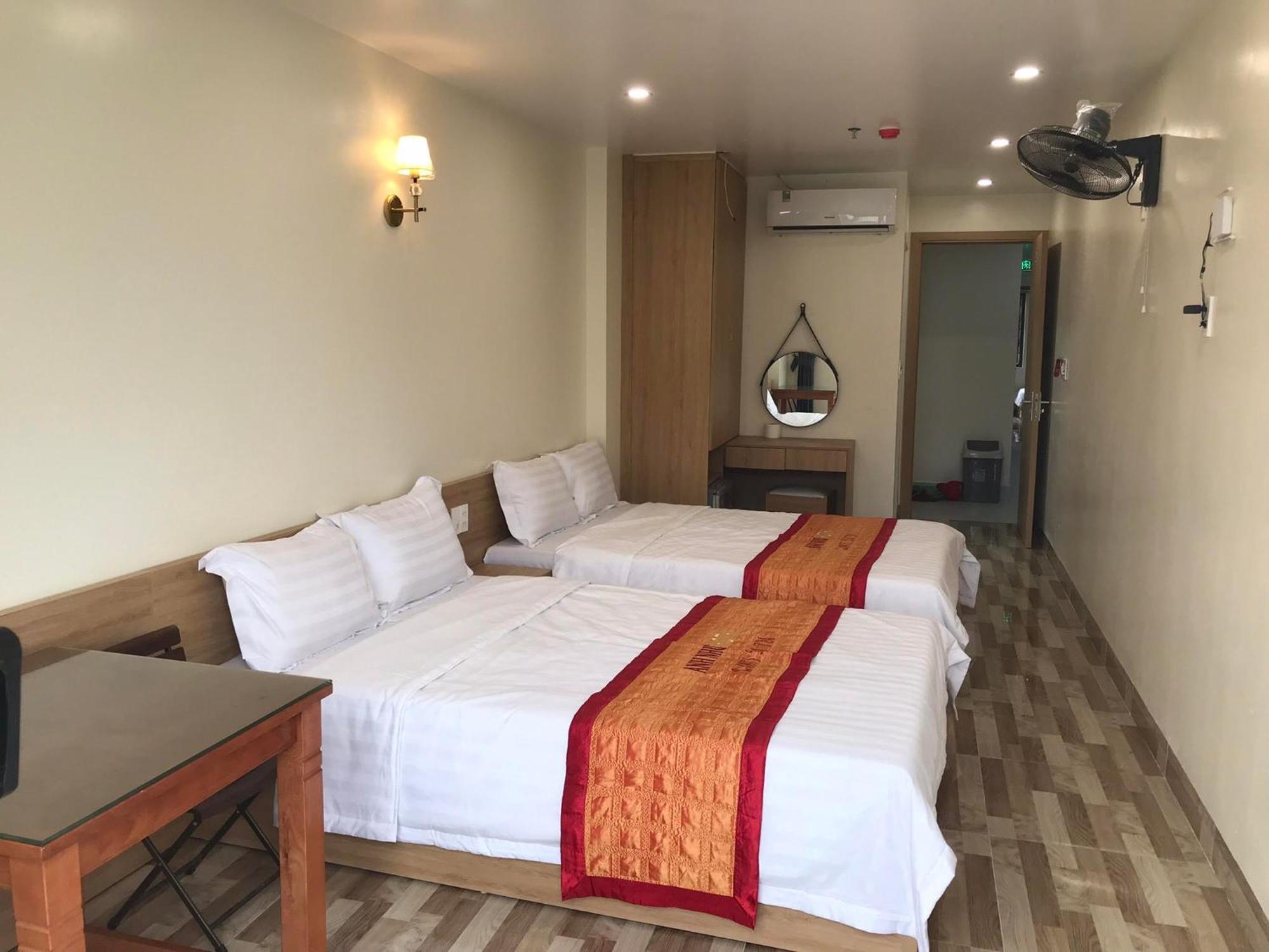 Sea Balcony Hotel Dong Khe Sau Exterior photo